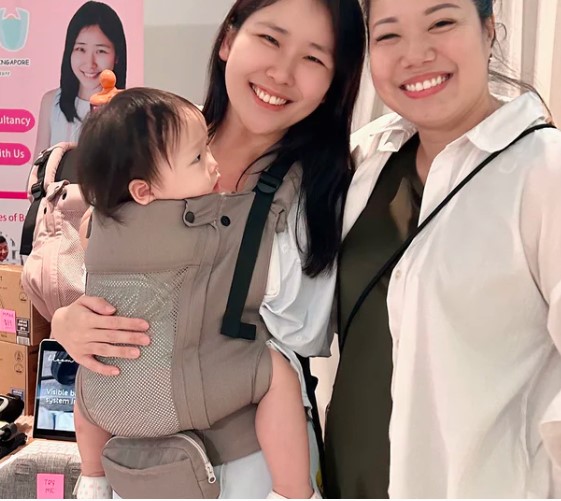 Tiny Bloom Club Bloom ‘with You’ Toddler Carrier + FREE GIFT