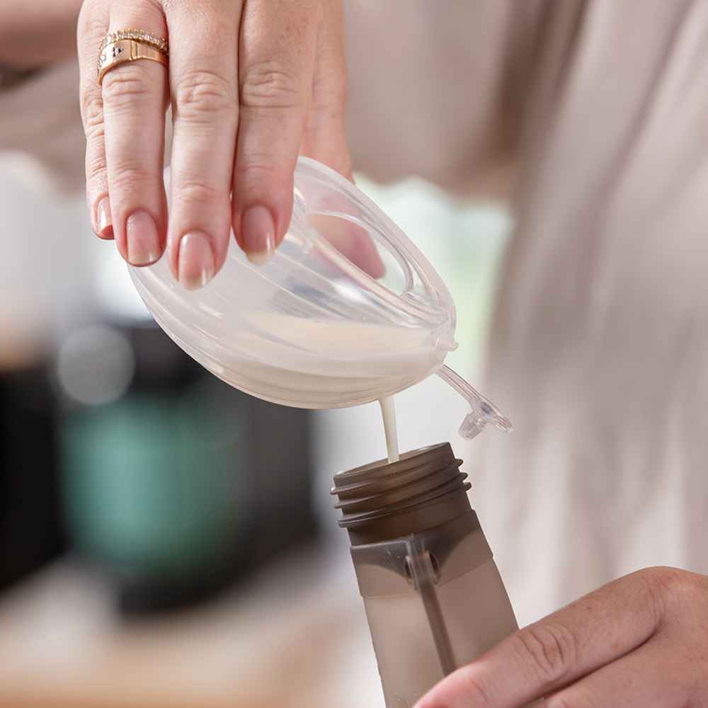 Haakaa 75ml Shell Pumps & Steriliser Bag Combo