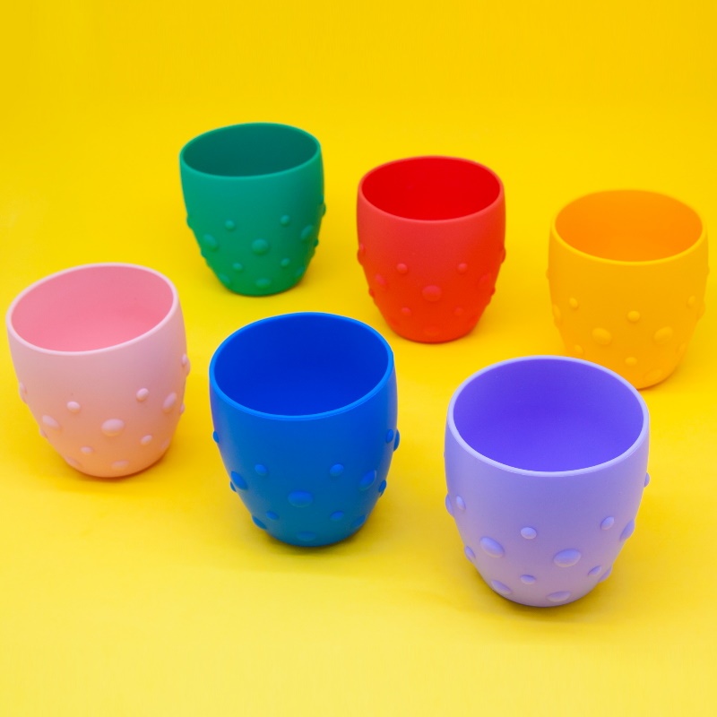 Marcus & Marcus Silicone Training Cup 200ml