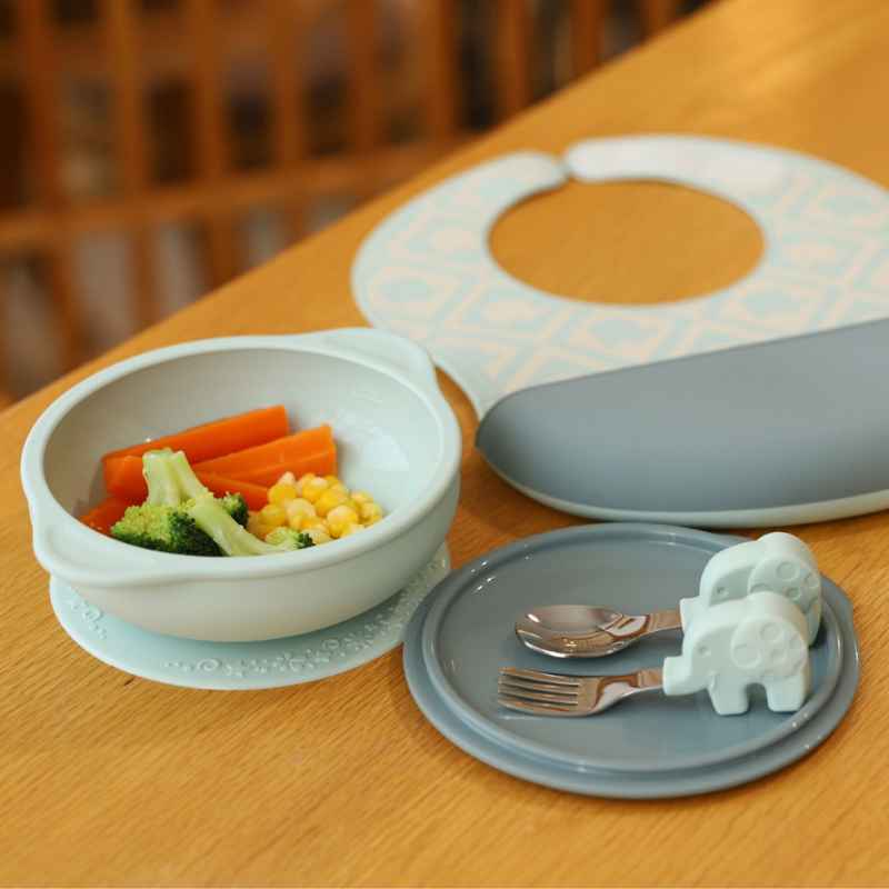 Marcus & Marcus Palm Grasp Spoon & Fork Set With Cutlery Case
