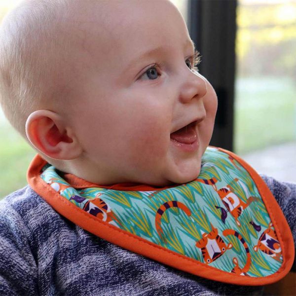 [Bundle Of 2] Close Parent Bib (Stage 1)